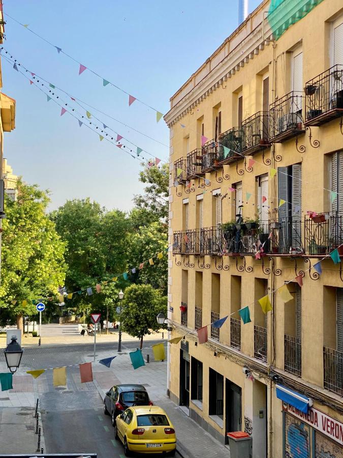 Charming Latina Village - Estancias Temporales En Pleno Centro Madrid Buitenkant foto